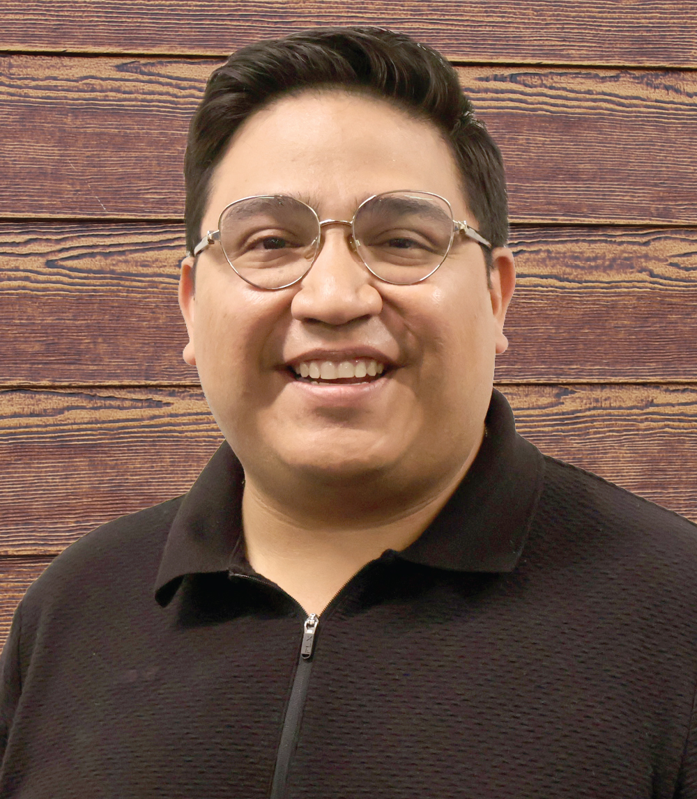 Adam Lopez Nissan Sales